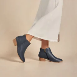 Charleston Dark Navy
