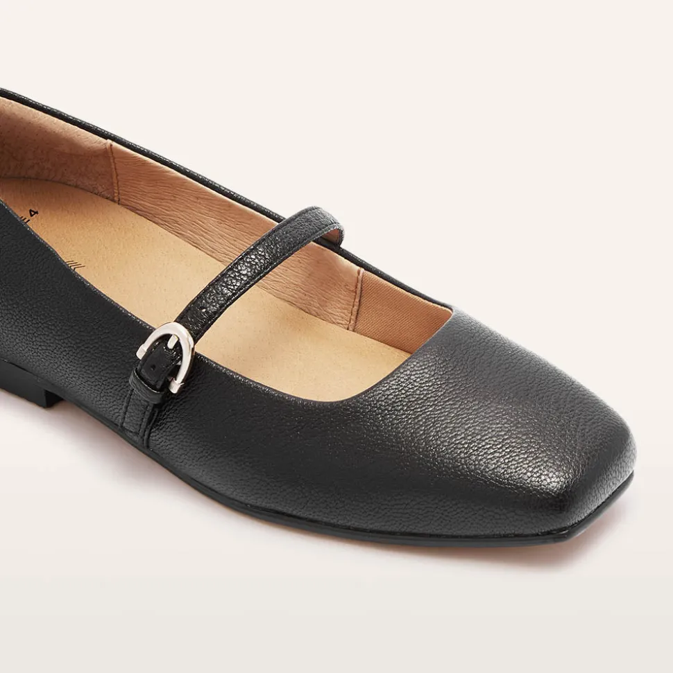 Hepburn Black Tumbled