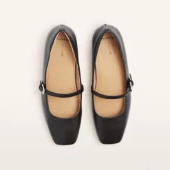 Hepburn Black Tumbled