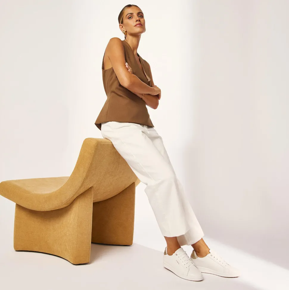 Jackie V White/Gold Grain