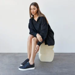 Mim V Black Tumbled
