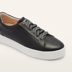 Mim V Black Tumbled