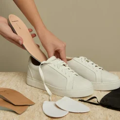 Mim V White Tumbled