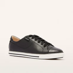 Nat III Black/White