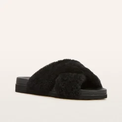 Rebel II Black Shearling