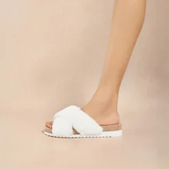 Rebel II Cream Shearling