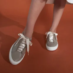 Shoelace Cream Satin