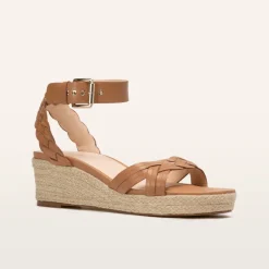 Upton Tan
