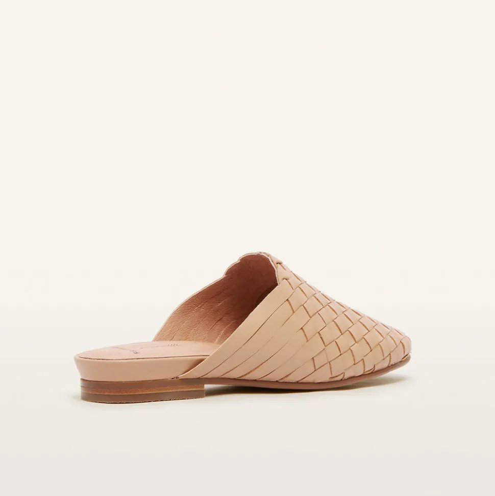 Wallace Camel Weave